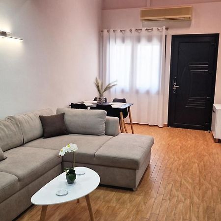Pg Luxury Apartment Kavala Bagian luar foto