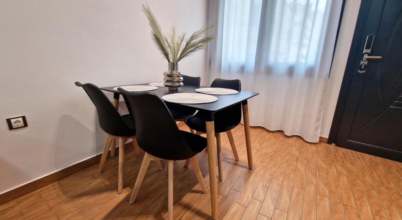 Pg Luxury Apartment Kavala Bagian luar foto
