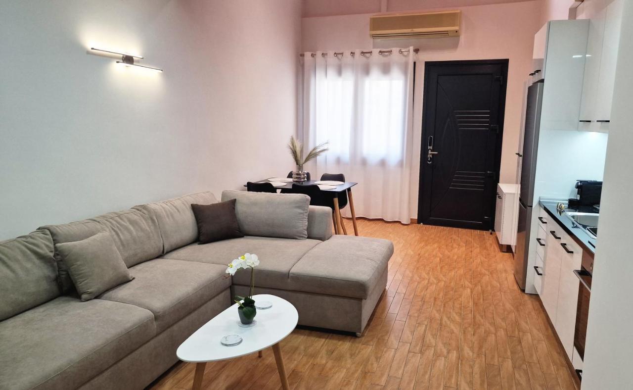 Pg Luxury Apartment Kavala Bagian luar foto